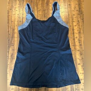 Lululemon Black/Gray Athletic Tank Top With Cinched Strap & Small Back  Pocket